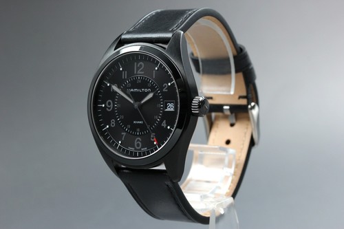 Presque comme neuve montre - [presque,