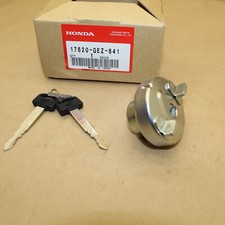 BOUCHON DE RESERVOIR ESSENCE +