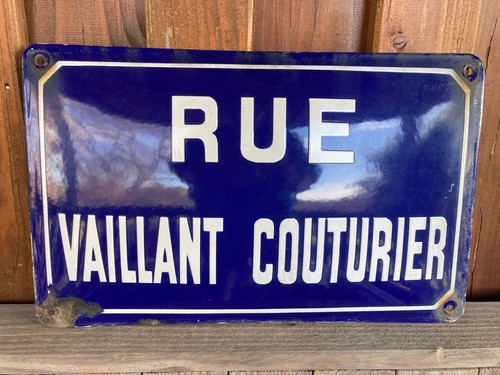 Antique domed enamel - , street
