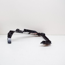 Jaguar XE X760 Front Left