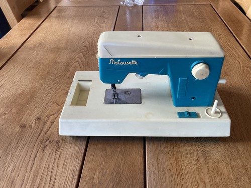 Jouet ancien machine - , coudre