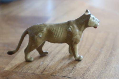 Ancien jouet animaux afrique - jouet,