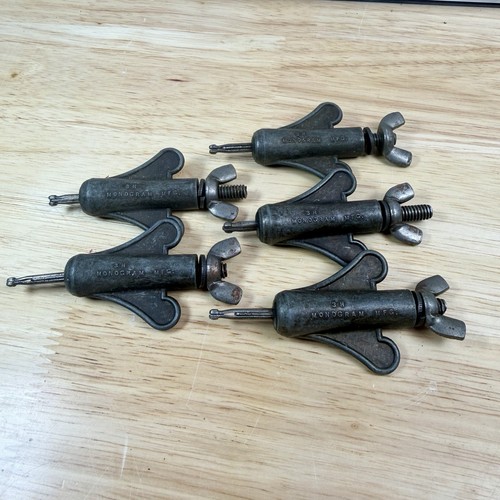 Lot vintage monogram mfg - 5,