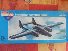 MAQUETTE  AVION  1/72