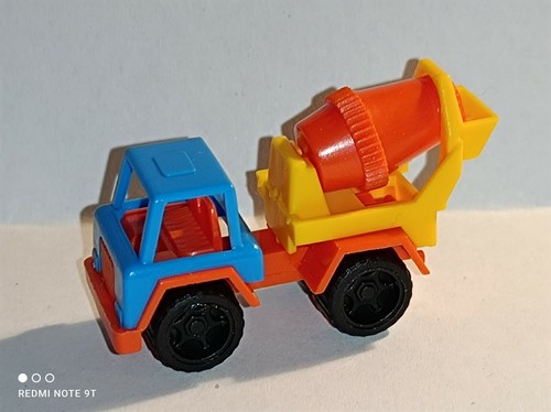 Véhicule miniature camion - véhicule,
