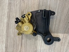 Etrier de frein arrière