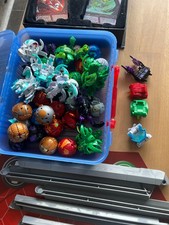 Gros lot 40 Bakugan 160 cartes