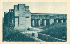 BAYONET TRANCHE MONUMENT 50739