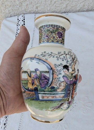 Petit vase chinois rose - chinois,