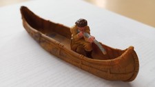 soldat trappeur et son canoé
