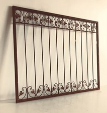 Grille en fer forgé