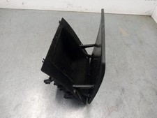 1T1857921B boîte a gants