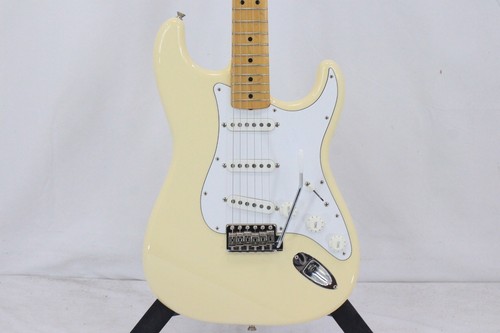 St68 tx - (fender, japan)