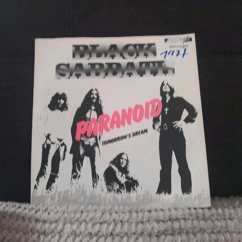 Black sabbath paranoid - black,