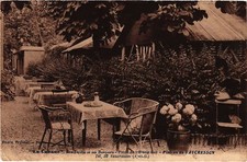 Old postcard Vaucresson La Cabane Son Jardin et ses Bosquets (1315171)