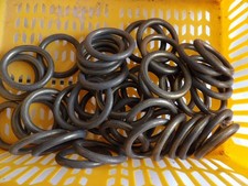 Lot de  47 Anneaux de rideaux anciens en laiton. 50 mm