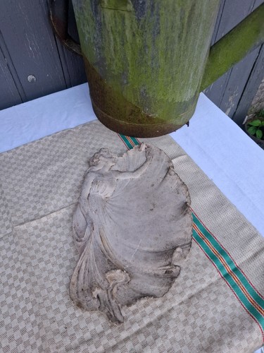 Tableau bas relief danseuse - bas,