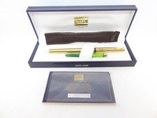 CARAN d' ACHE - STYLO PLUME - FOUNTAIN PEN - MADISON CLOU DE PARIS - PLUME OR -