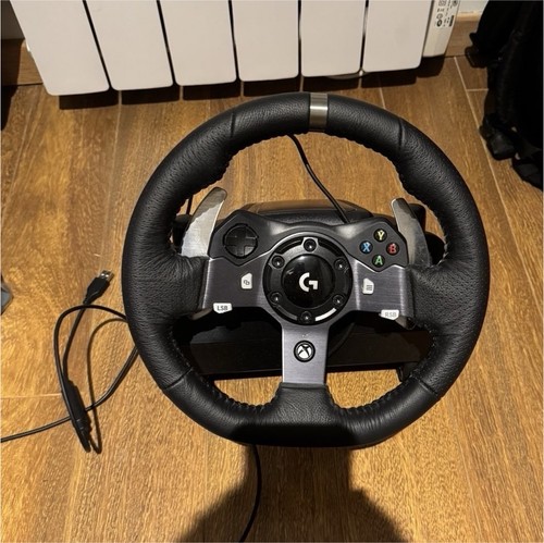 Logitech driving force volant - logitech,
