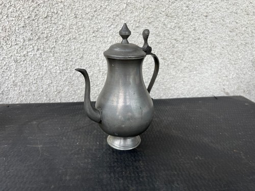 Cafetière ancienne étain - ancienne,