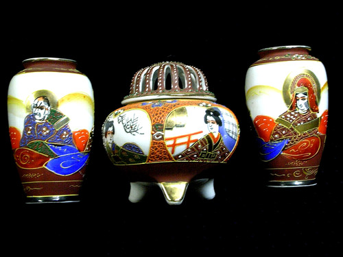 Satsuma garniture - satsuma,
