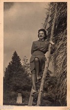 BE041 Vintage Photo Card RPPC Women Woman Tailor Hay Scale Straw