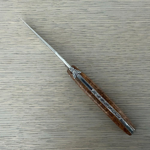 Laguiole aubrac hand carved - en,