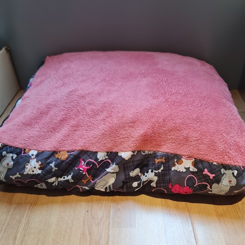 Panier pour chien - , main