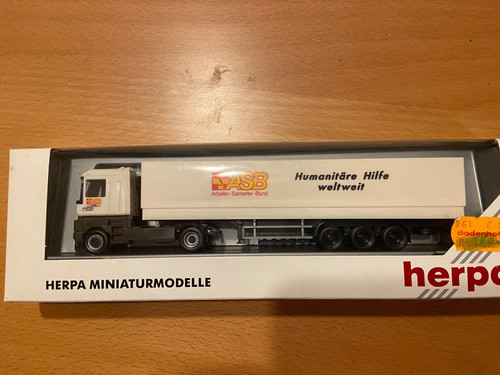 Amw semi remorque renault - amw,