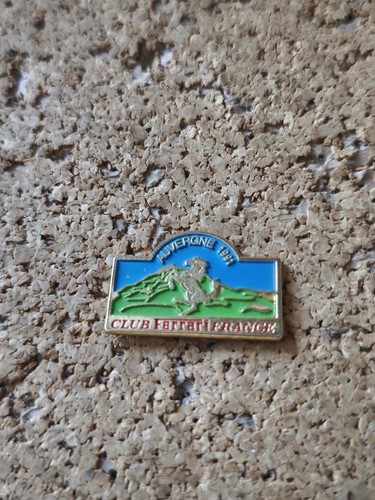 Pin club ferrari - club,