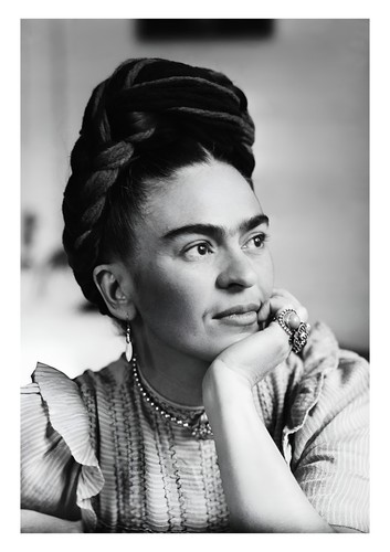 Frida kahlo portrait - -,
