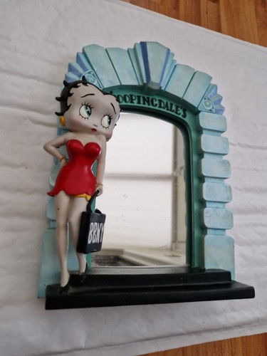 Rare betty boop figurine - rare,