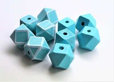 Perles en bois polygones vert