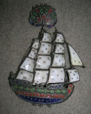 broche en argent / email