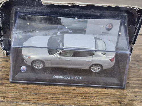 Voiture miniature maserati - voiture,