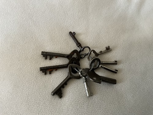 Lot petites clefs - petites,