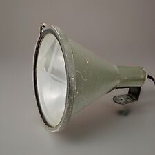 LAMPE MILITAIRE DE CAMPEMENT