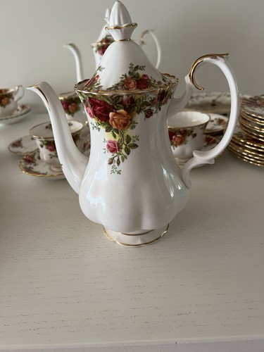 Royal albert old - royal,
