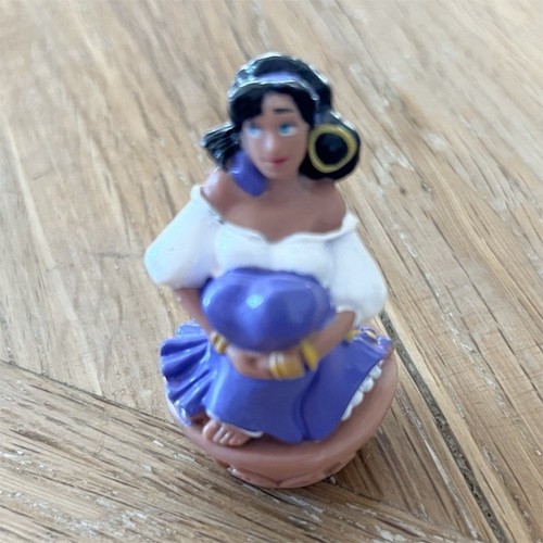 Disney figurine esmeralda - disney,