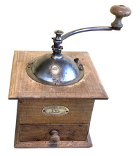 Ancien   MOULIN A CAFE