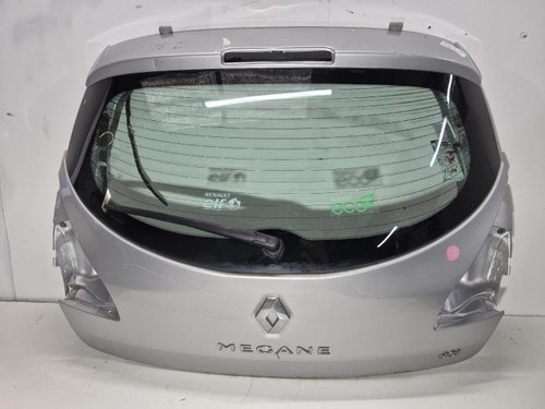 Malle hayon arriere renault - malle/hayon,