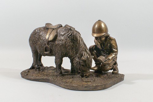 Statuette resine art - resine, d'art