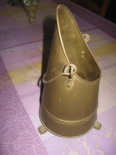 Ancienne petite charbonnière - petite,