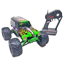 Traxxas RC Monster Truck Grave Digger 1/16 Monster Jam+Backpack TRA72024 +EXTRAS