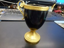 tasse style Empire à l'antique,anse volutée,rais de coeur,verre,laiton doré,H11c