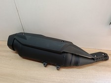 UN SILENCIEUX D ECHAPPEMENT