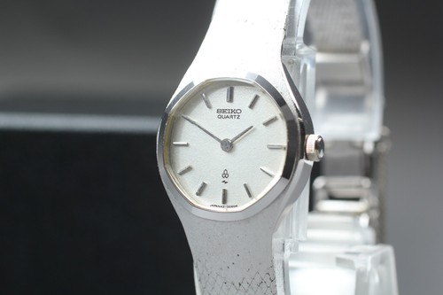 Montre femme vintage 1975 - montre,