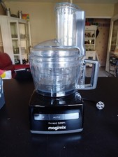 Robot Magimix CS 3200 XL Noir En Bon État Peu Servi