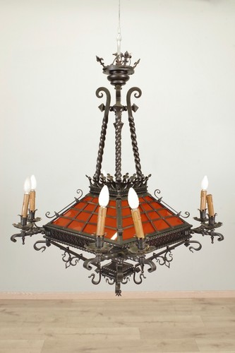 Lustre néogothique fer - lustre,