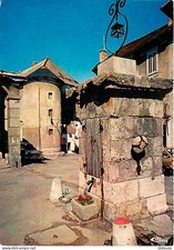 05 - Saint Bonnet en Champsaur - The Pompe or well that adorned the courtyard of honor